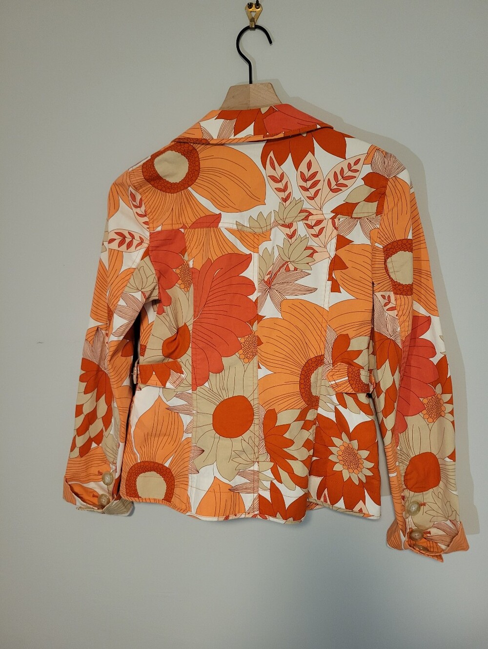 Floral Jacket - Picture 4 of 4